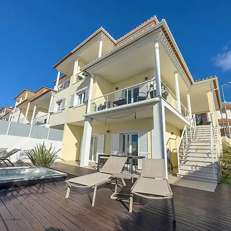 Konukevi Vibing & Liming Ericeira