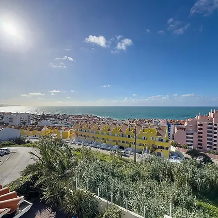 Konukevi Vibing & Liming *