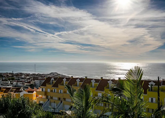 Vibing & Liming Ericeira