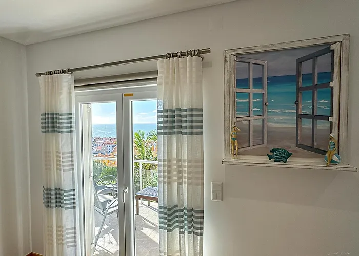 Pensjonat Vibing & Liming Ericeira