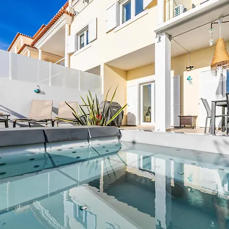 Guest house Vibing & Liming Ericeira