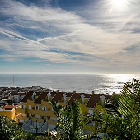 Vibing & Liming Ericeira