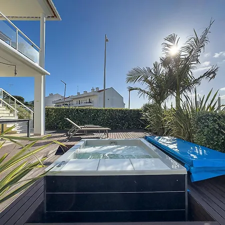 Vibing & Liming 게스트하우스