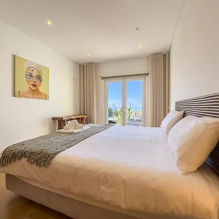 Vibing & Liming Guest house Ericeira