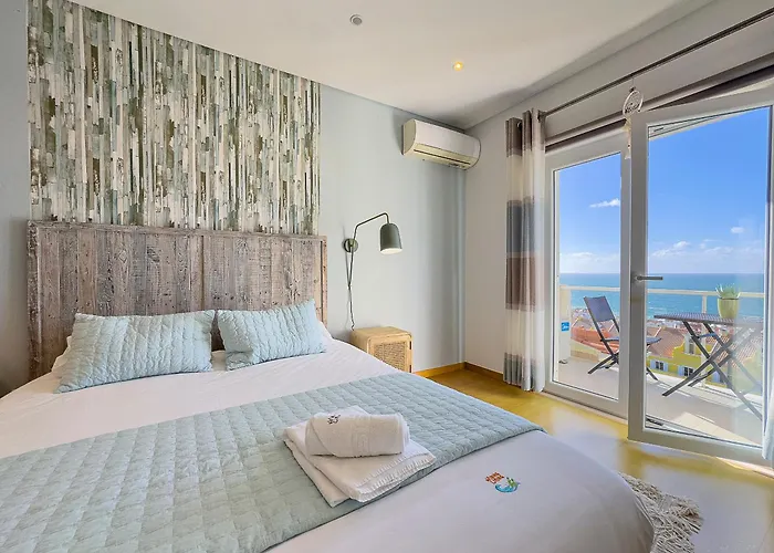 בית הארחה Vibing & Liming אריסרייה