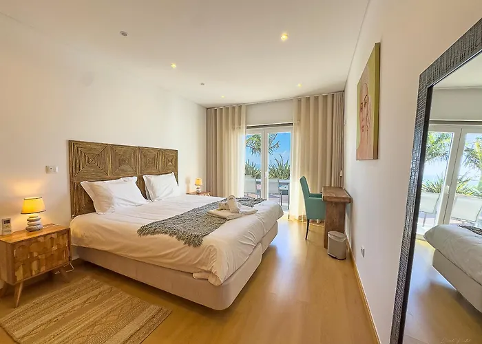 Vibing & Liming בית הארחה אריסרייה