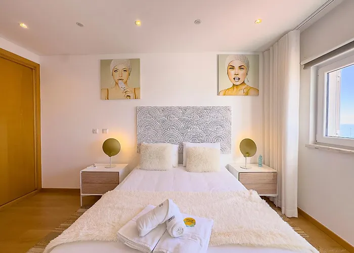 בית הארחה Vibing & Liming אריסרייה