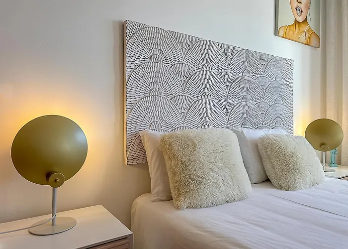 Vibing & Liming * אריסרייה