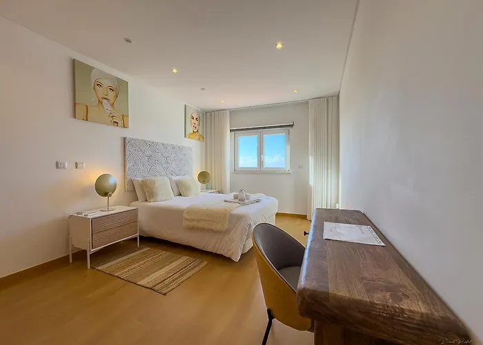 בית הארחה Vibing & Liming אריסרייה