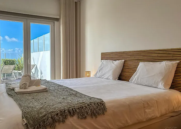 Vibing & Liming בית הארחה